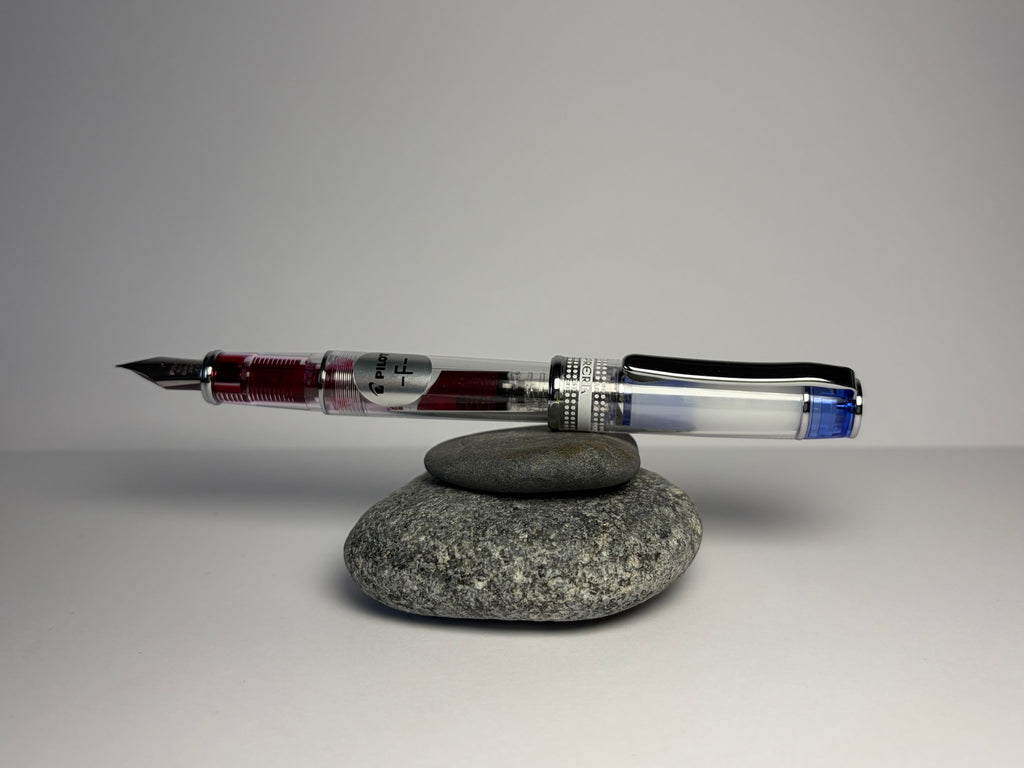 Pilot Prera Füllfederhalter — Transparent-Blau, Feder M (mittel)