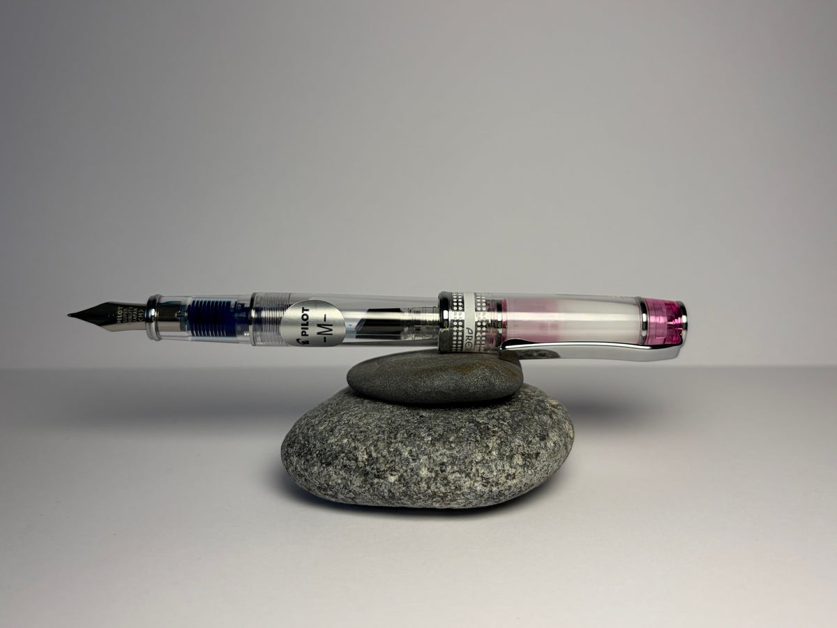 Pilot Prera Füllfederhalter — Transparent-Pink, Feder F (fein)